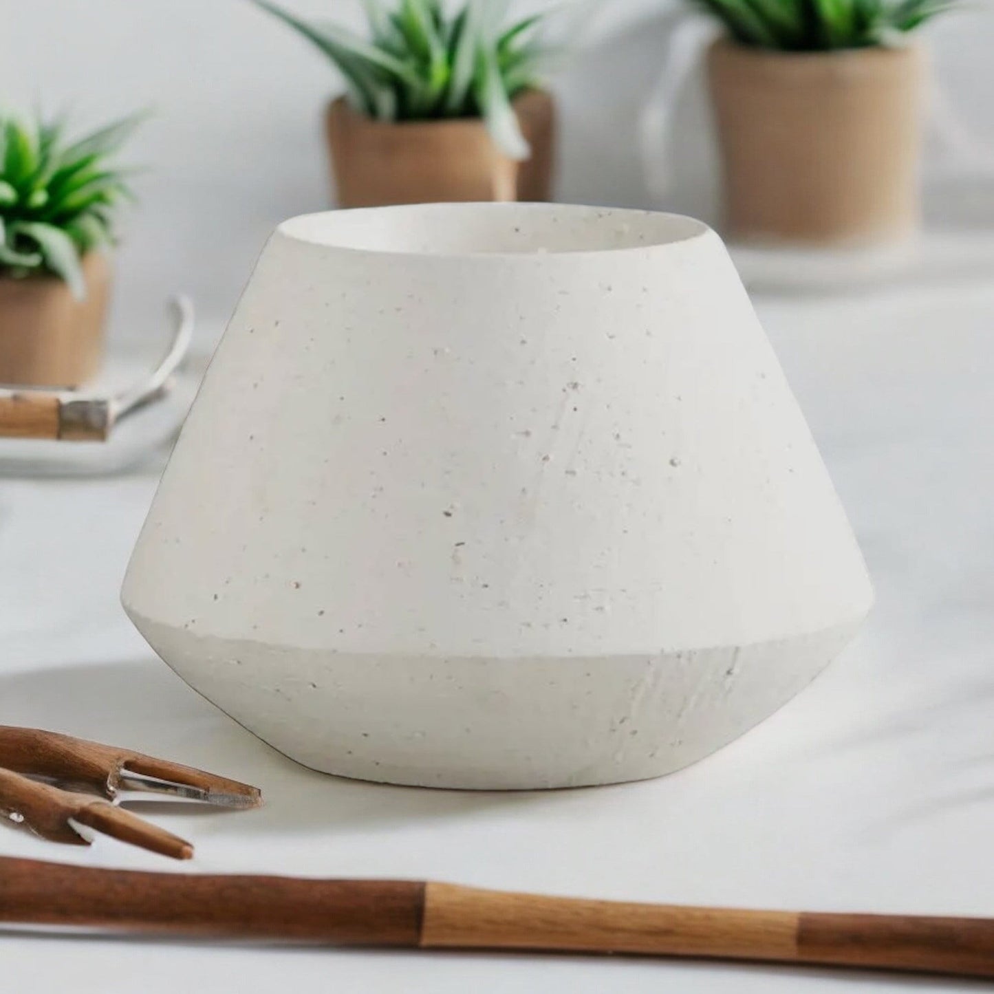 Matte White Minimalist Planter Without Drainage Round Flower Pot Decorative Textured Ceramic Pot for House Plants Lover Gift for Gardener