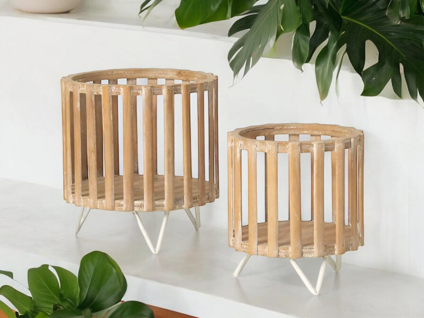 Slat Cylinder Pot Holder Set White Washed Wooden Stand for House Plants Riser for Flower Pot
