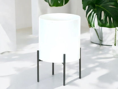 White Metal Planter on Black Metal Stand Modern Minimalist Planter Without Drainage Round Flower Pot